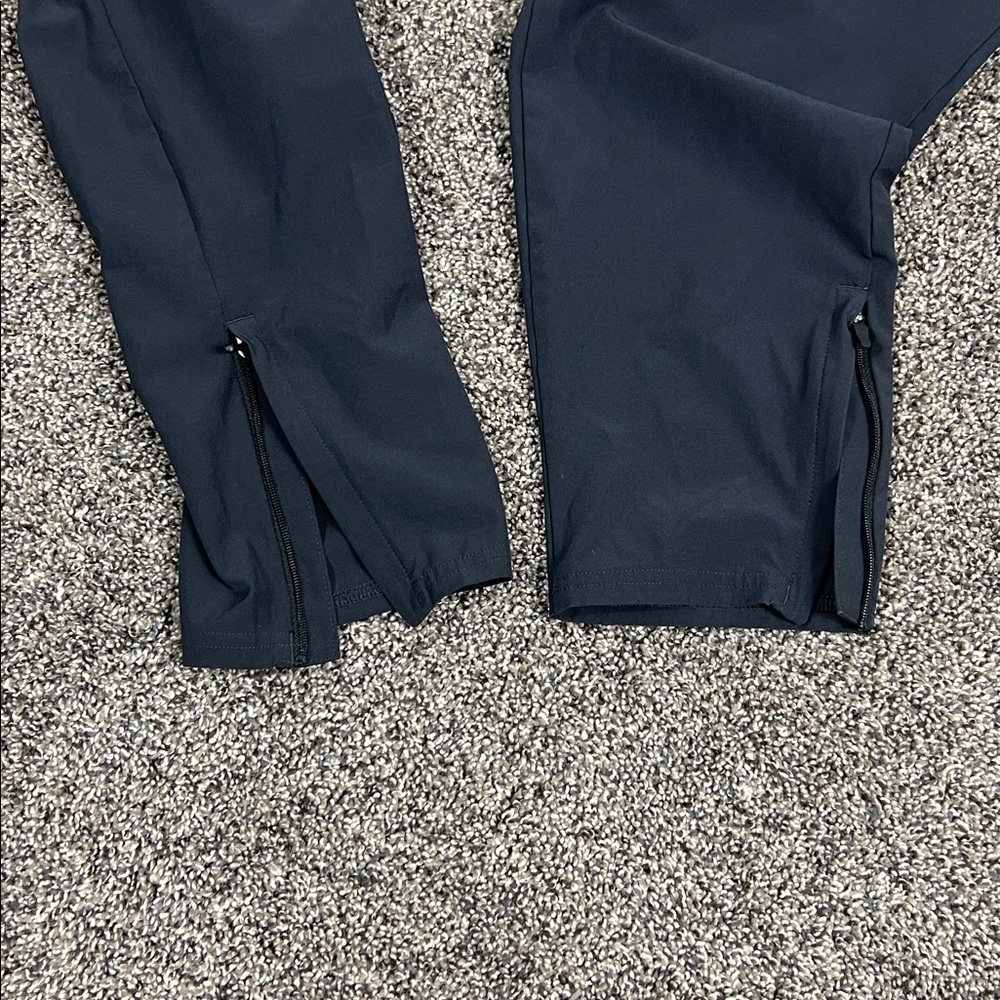 GymShark Joggers ~Sz M~ - Picture 7 of 9